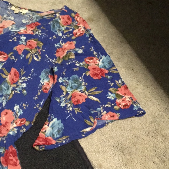 Floral romper - Picture 3 of 4